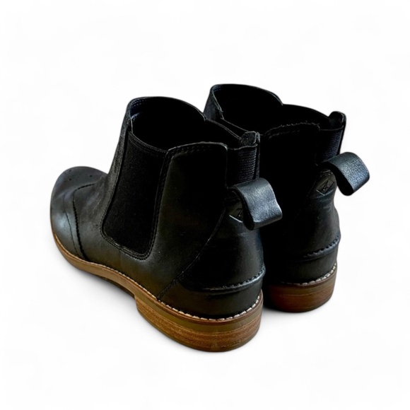 Sperry Fairpoint Chelsea Black Genuine Leather Ankle Boots, Women’s size 8.5 - Picture 5 of 6